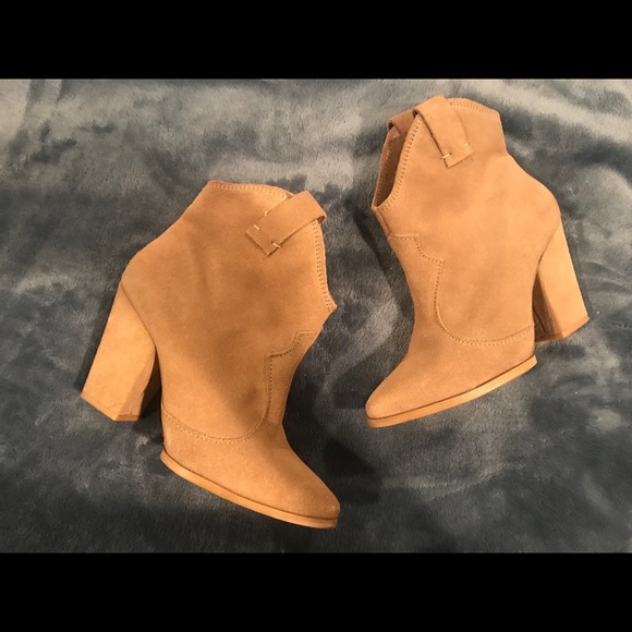 Zara Shoes - Zara western booties